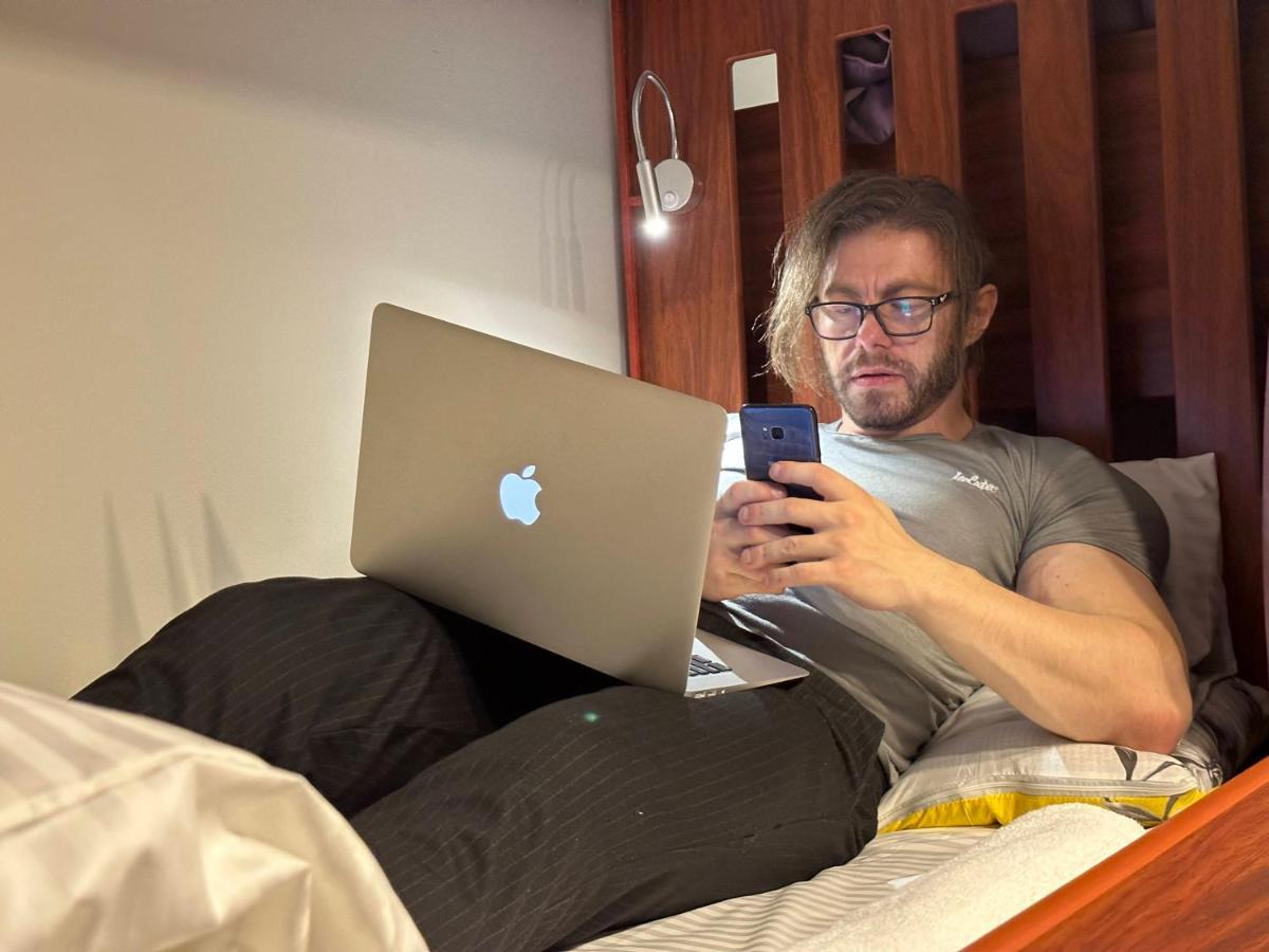 Business Backpackers Jbr Hostel Ντουμπάι Εξωτερικό φωτογραφία